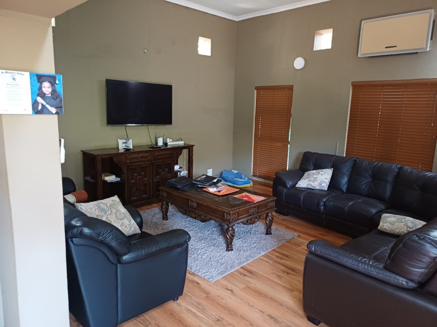 3 Bedroom Property for Sale in Baysvalley Free State